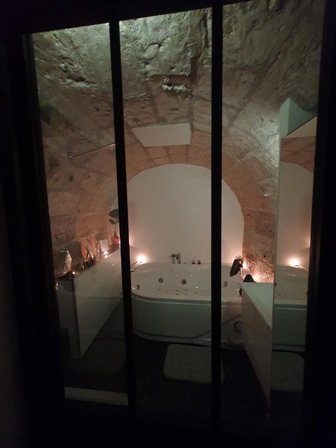 Apartamento La Forteresse - Jacuzzi/Sauna - Centre Historique Ruan Exterior foto